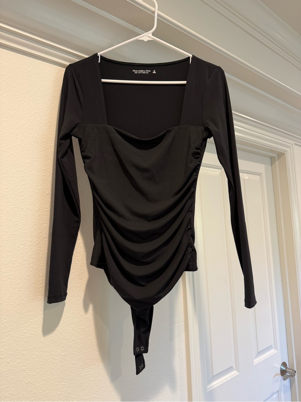 Abercrombie & Fitch Black Ruched Long-Sleeve Bodysuit